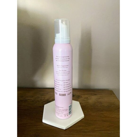 Beachwaver Dream Big Volumizing Mouse 7 oz. - Picture 3 of 5